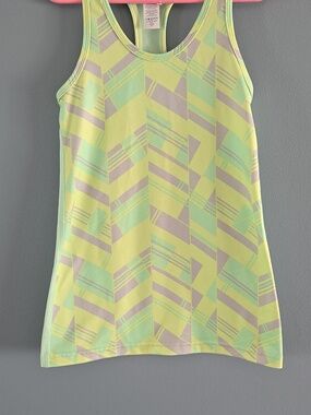 Girls Geometric Patterned Green Tank Top 8